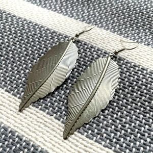 Lightweight Feather Leaf Earrings Silver
